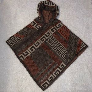 Boho Geometric Pattern Hooded Poncho